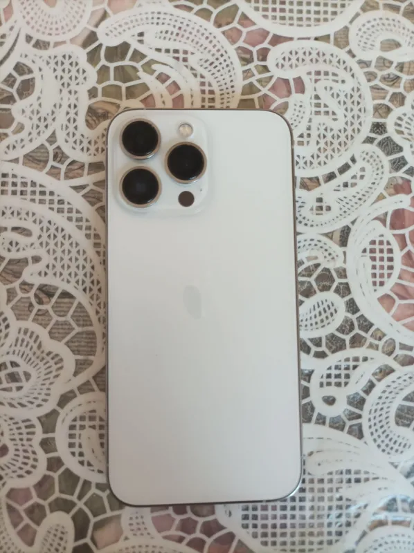 IPHONE 13 PRO, yomkost 76, xotira 256. Holati idealniy.