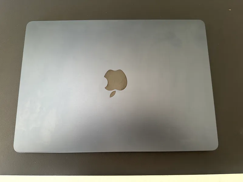 MacBook M2 Air 2