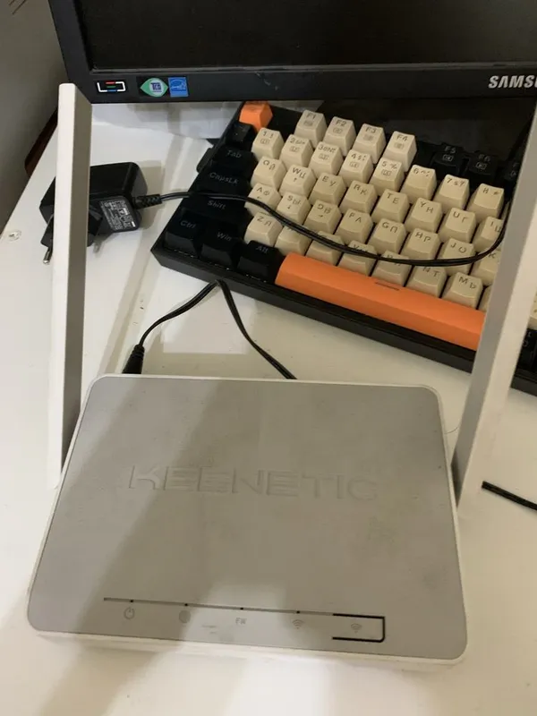 продается модем KENETIC 1