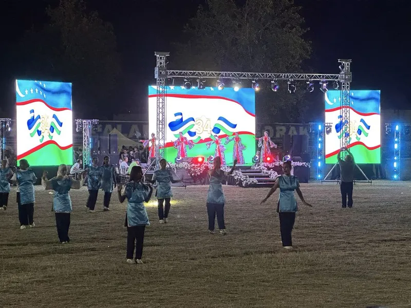 Led ekran , podium, алюминиевый конструкция — фото 5