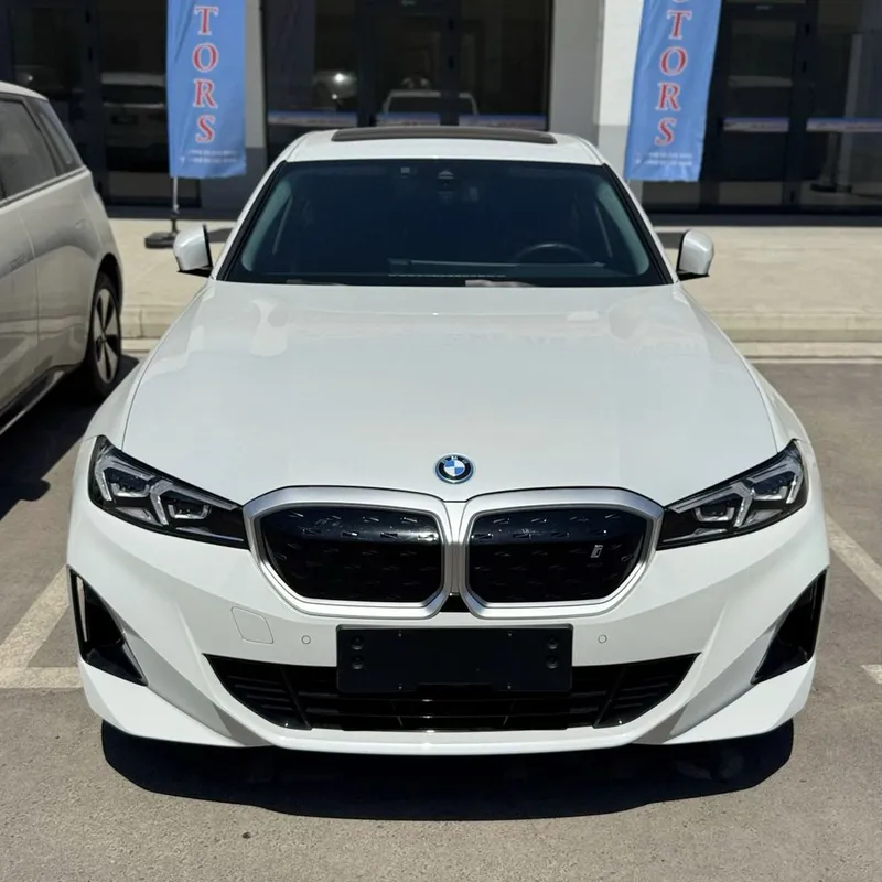 BMW i3 35L edrive 2023/2024 1 BMW i3 35L edrive 2023/2024 1