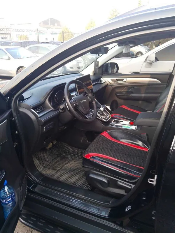 Haval M6 Full Kraska: Toza Qora 2025 Probeg: 33.000 km Benzin + Propan — фото 2