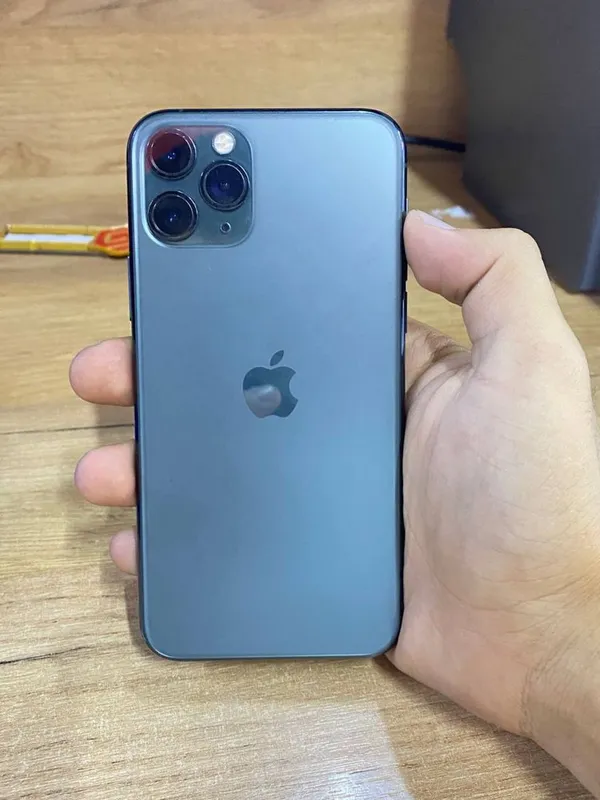 iphone 11 pro. 1 iphone 11 pro. 1