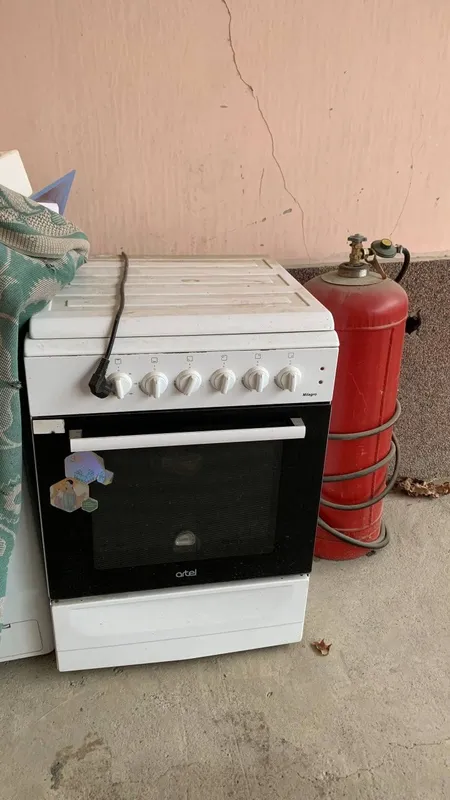 Всё продаётся 4 Всё продаётся 4