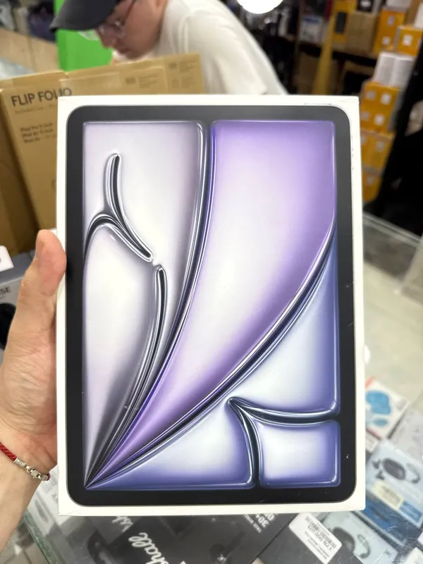 iPad Air 11-inch (M4)