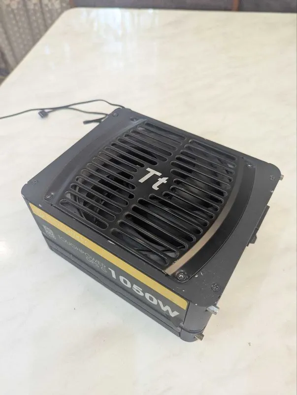 Thermaltake Модульный 2 Thermaltake Модульный 2