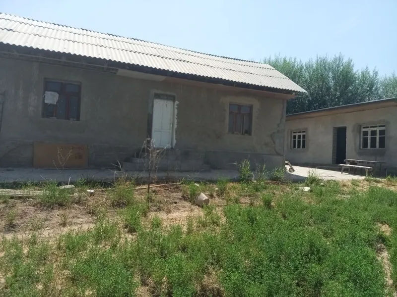 Uchastok sotiladi Uchastok sotiladi