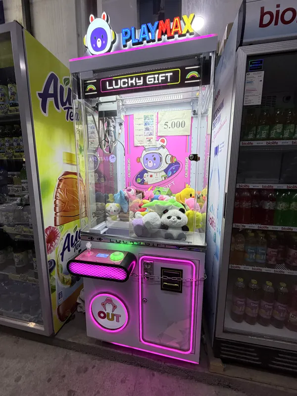 Игровая аппарат Хватай-ка