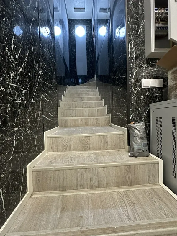 Аренда помещения 230 кв.м. Адрес: рядом с Зени 5