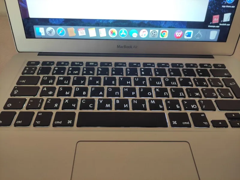 Macbook Air 13 128gb 6 yoki 4 GB operativkasi — фото 3 Macbook Air 13 128gb 6 yoki 4 GB operativkasi — фото 3