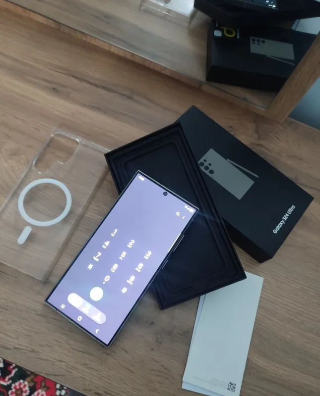 Samsung s 24 ultra 12, 256 7
