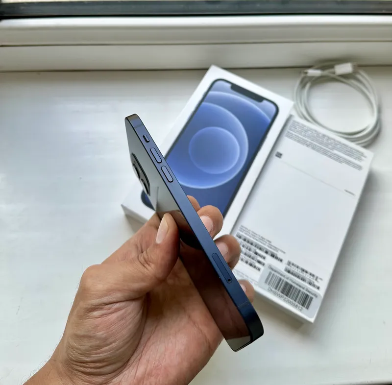 iPhone 12 Black 64GB 86% 8