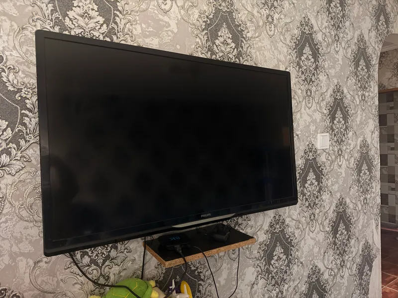 Телевизор Philips 43