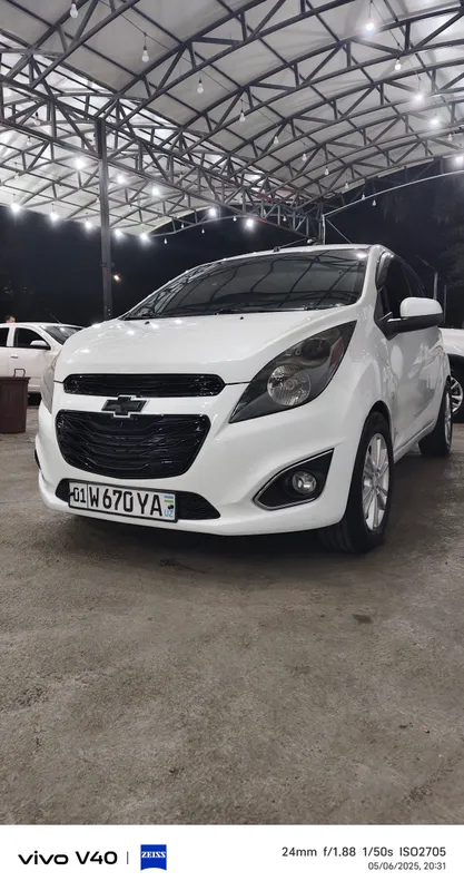 Chevrolet Spark 1.25 автомат 2017 1