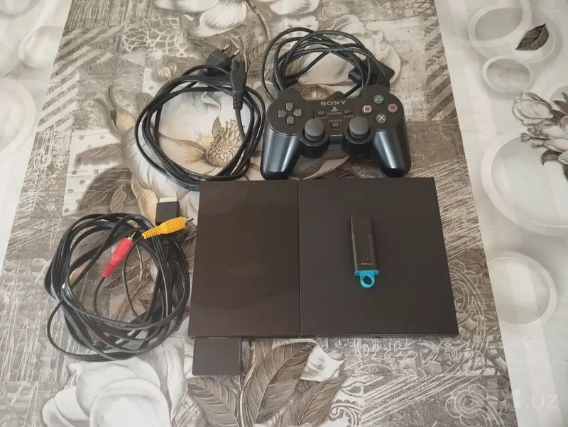 Игровая приставка Playstation 2 прошитая 64 gb 2 Игровая приставка Playstation 2 прошитая 64 gb 2