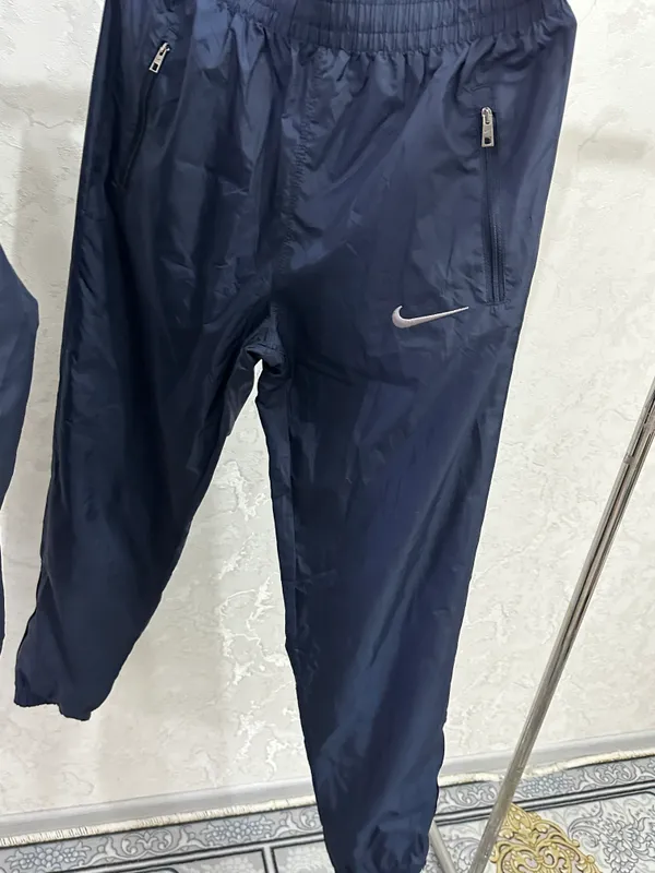 Nike оригинал 4 Nike оригинал 4