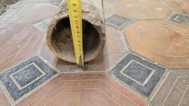 Azbes truba diiametr 11sm uzunligi 3.90metr — фото 1