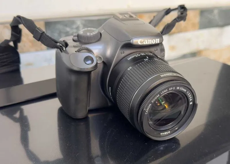 EOS 1100 d canon