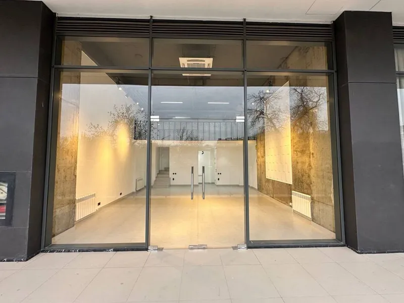 Аренда помещения в центре города ор: Akay city | 75м²