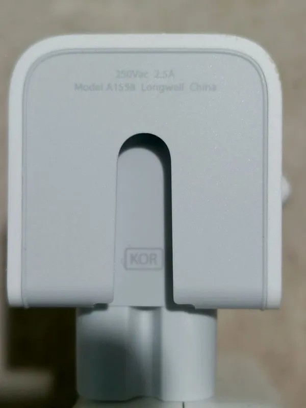 Адаптер от Apple 30W 5