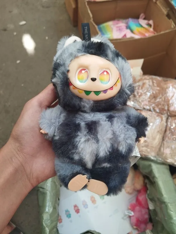 Labubu оригинал — подвижная фигурка для коллекции и подарка 4