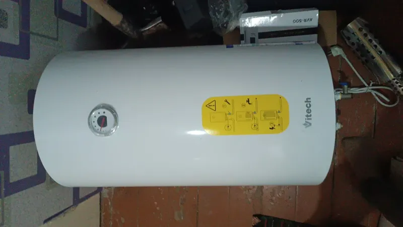 Бойлер 100л в хорошем состоянии vitech