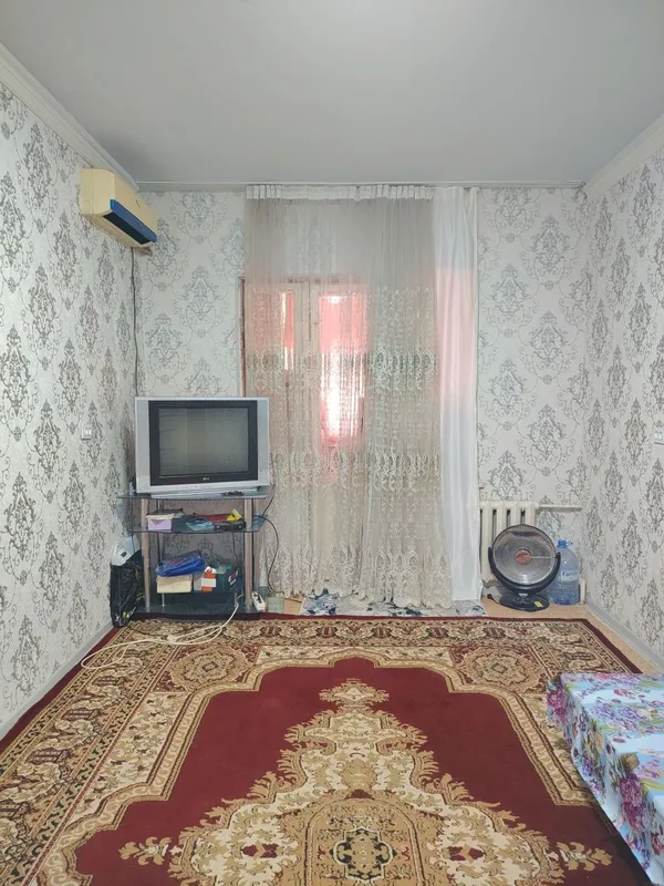 Продаётся Квартира 2х ком 4 этаж в Гульбахоре 1 Продаётся Квартира 2х ком 4 этаж в Гульбахоре 1