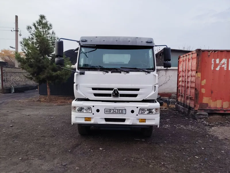 Xova sinotruk 2010
