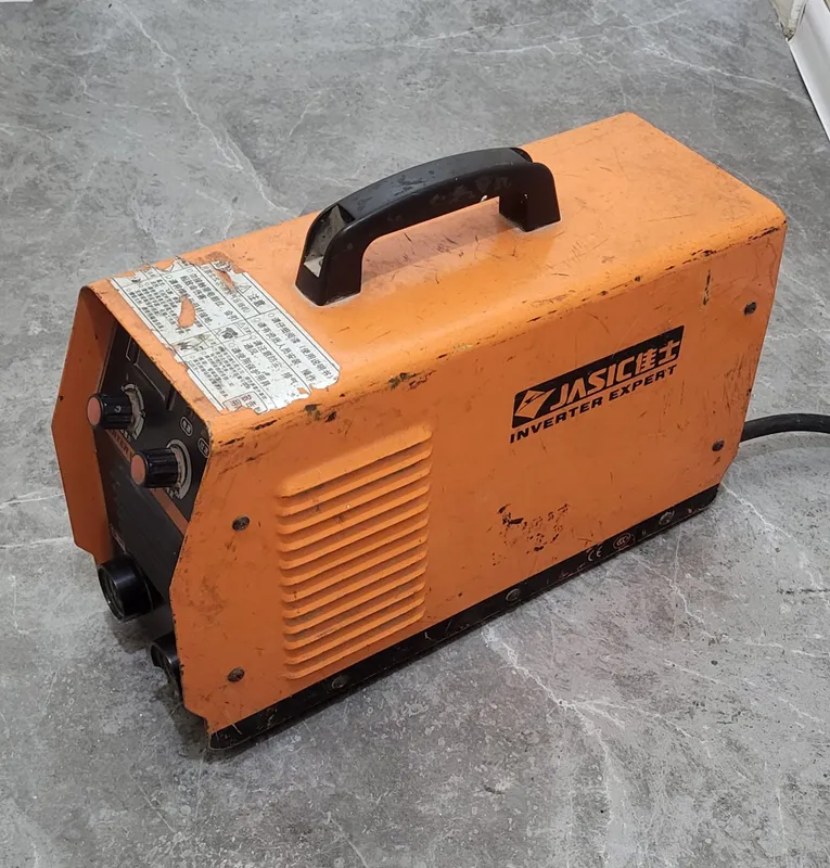 Аренда Сварочный апарат 220. 380v