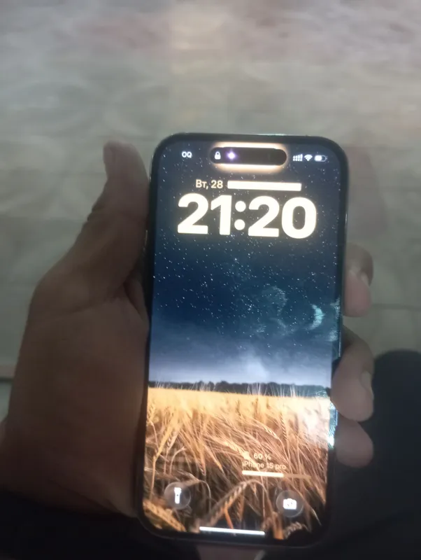 iPhone 14 pro 2