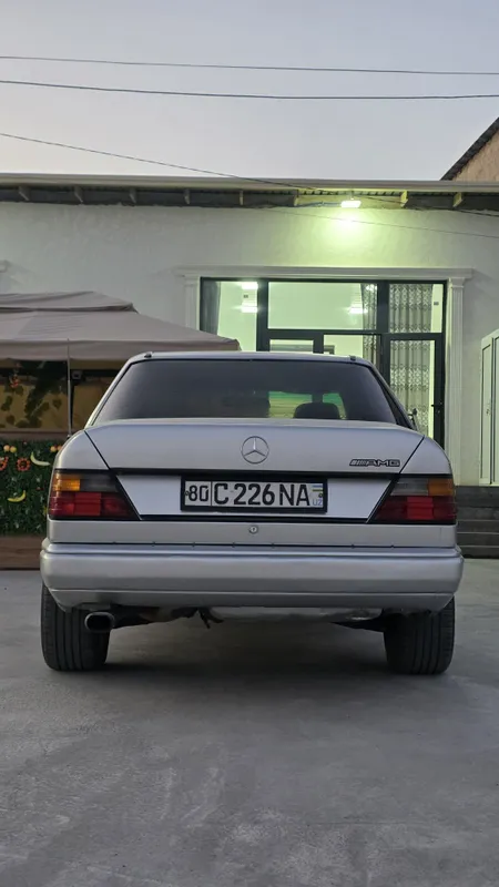 Mercedec-Benz w124 E230 Sedan 3 Mercedec-Benz w124 E230 Sedan 3