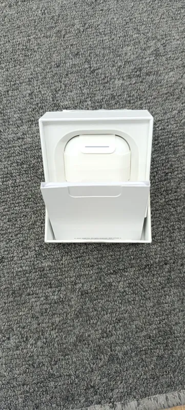 AirPods 4 оригинальные 3 AirPods 4 оригинальные 3