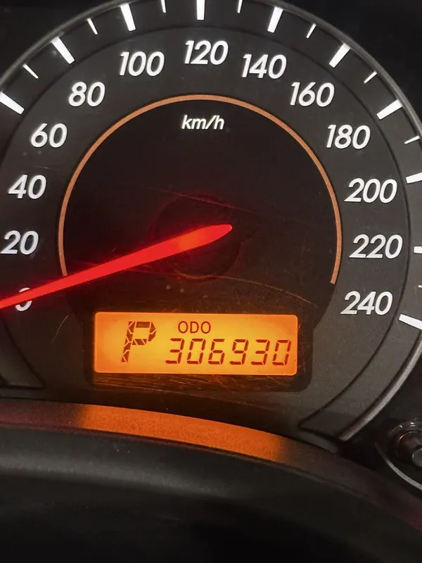 Toyota Corolla E150 sotiladi 1,8 L — фото 7