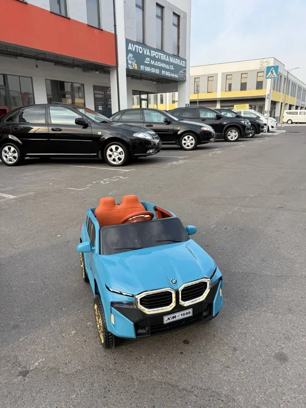 Детский автомобиль 3