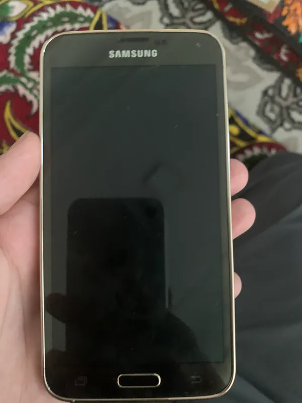 Samsung s5aybi  batareka eskirgan yangilash kerak 1
