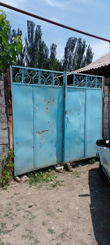 Darvoza sotiladi karobkasiz Darvoza sotiladi karobkasiz