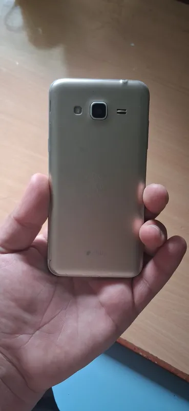 Samsung J3 2