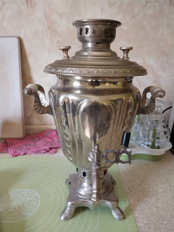 Продам самовар электрический