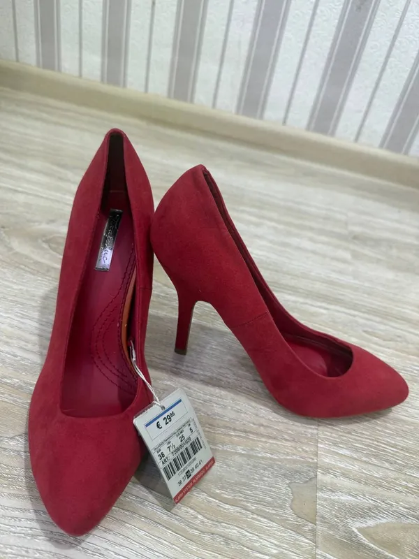 ZARA brendidagi ayollar tuflisi 2 ZARA brendidagi ayollar tuflisi 2