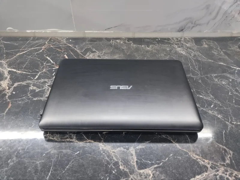 Ноутбук Asus X441S — фото 1