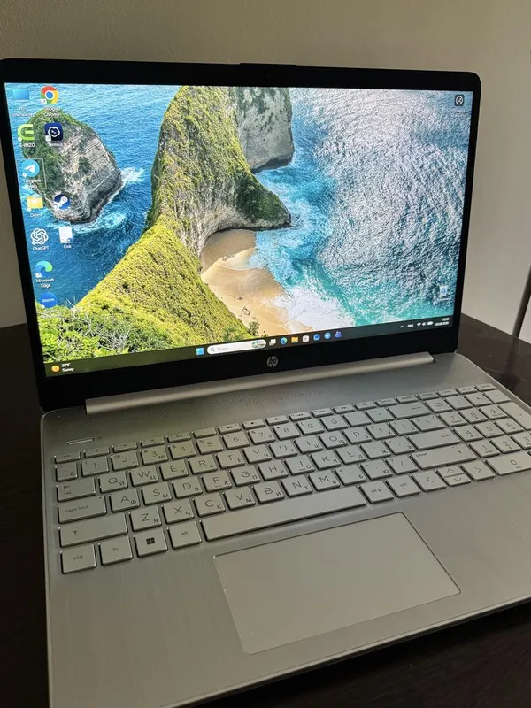Продаю HP ноутбук 1 Продаю HP ноутбук 1