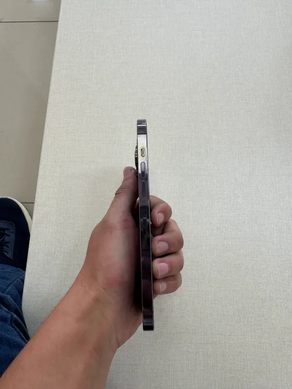 Iphone 14 pro max 2