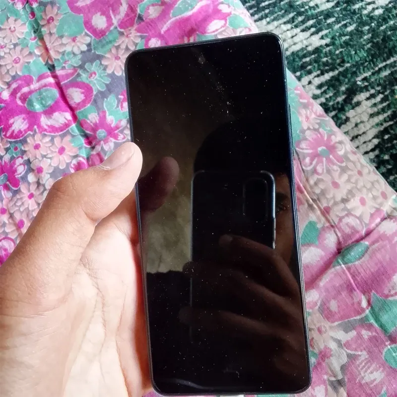 telefon sotiladi srochna narxi 950 — фото 2