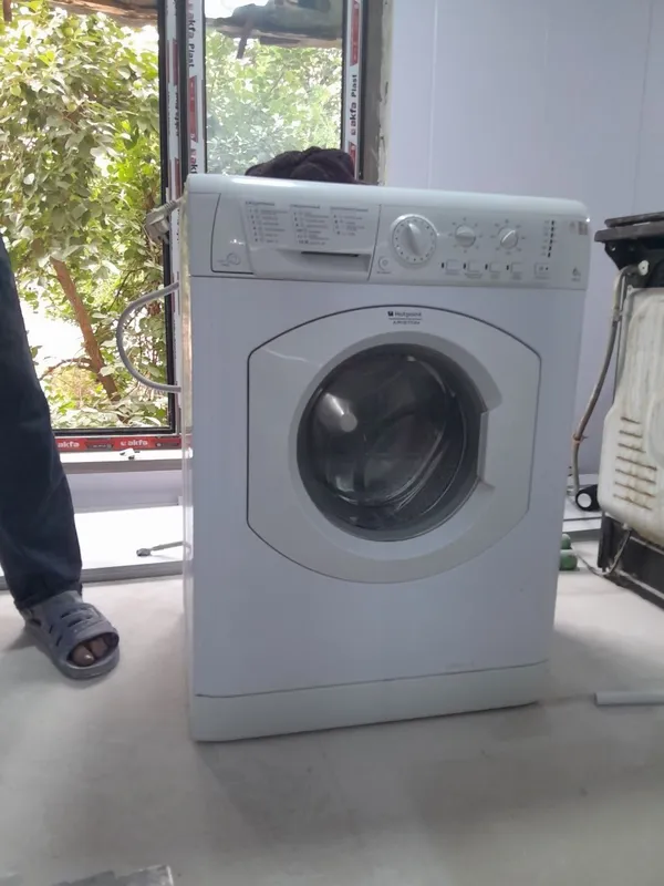 Ariston kir yuvish mashinasi 1