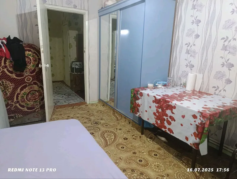 Chirchiq shahrida 2 xonali kvartira sotiladi 3 Chirchiq shahrida 2 xonali kvartira sotiladi 3