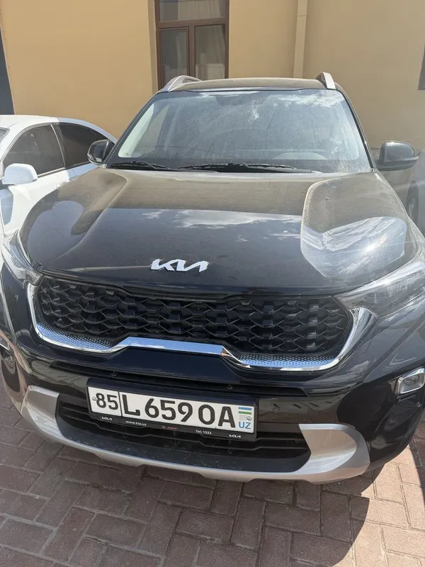 Kia sonet ful top toza