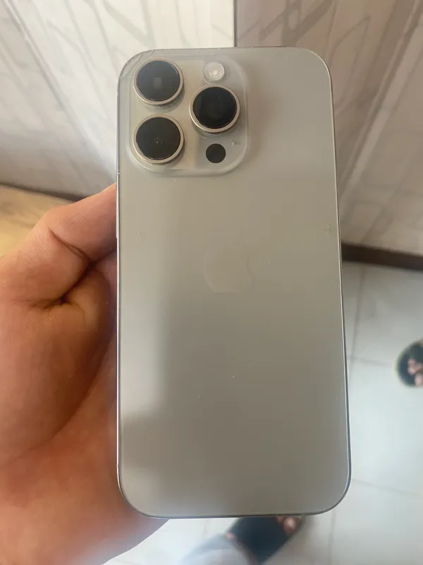 Iphone 16 pro — фото 2