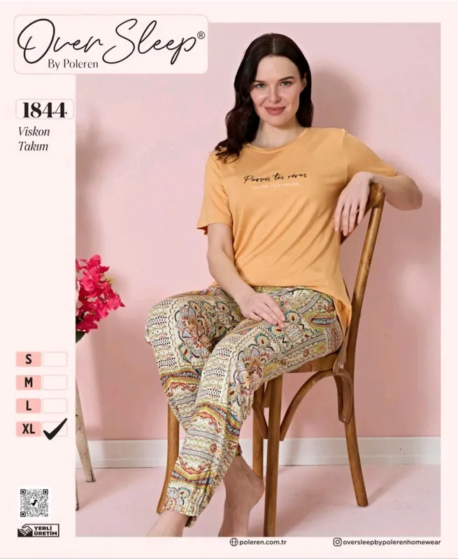 pijama chiroyli turadi hammaga