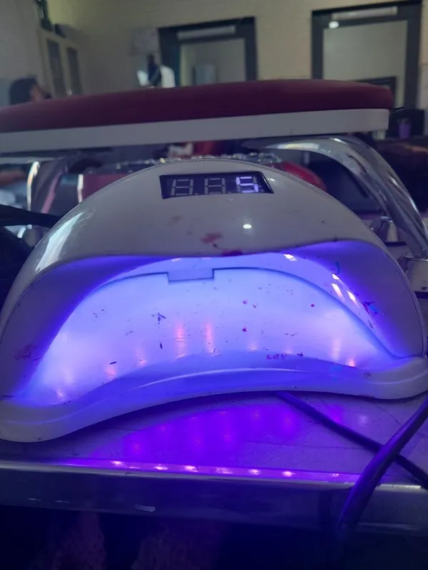 Lampa, manikyur uchun. Juda sifatli va arzon narxda — фото 3