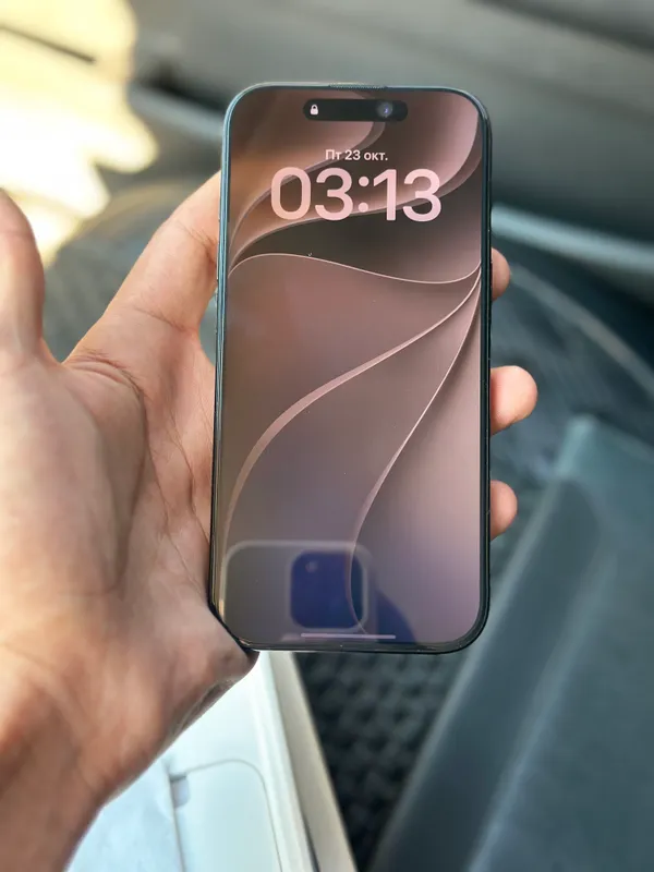 iPhone 16 Pro 1 iPhone 16 Pro 1